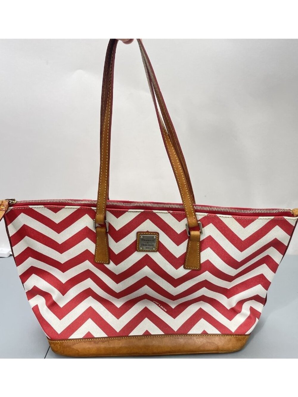 Dooney & Bourke Chevron Tote Bag Coated Top Zip Red White Leather Trim Overnight